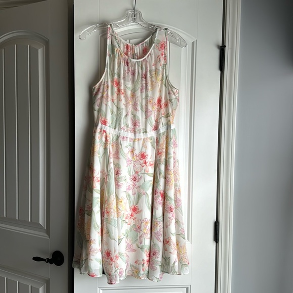 Ann Taylor Factory Floral Dress - Picture 1 of 5